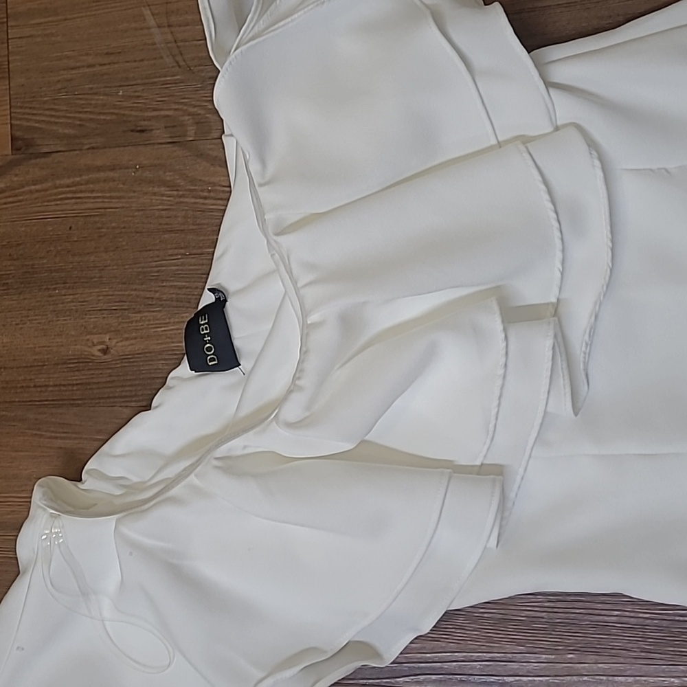 DO+BE One Shoulder Cream Dress - Picture 3 of 11